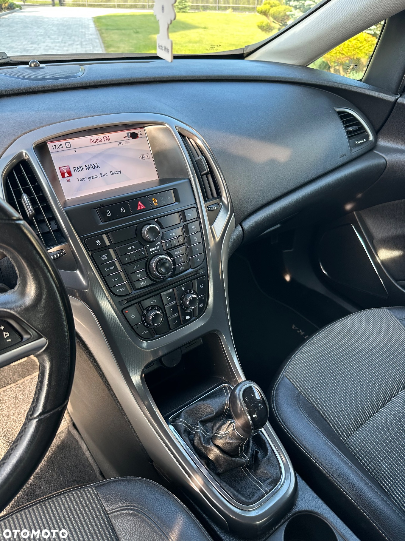 Opel Astra - 16