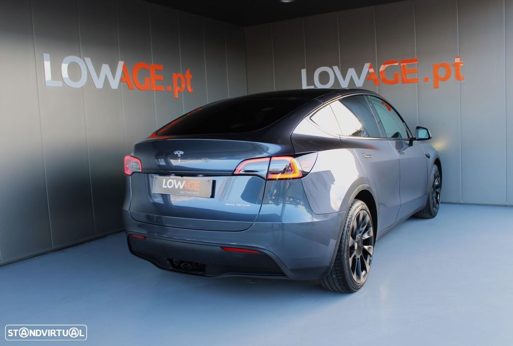 Tesla Model Y Long Range Tração Integral - 3