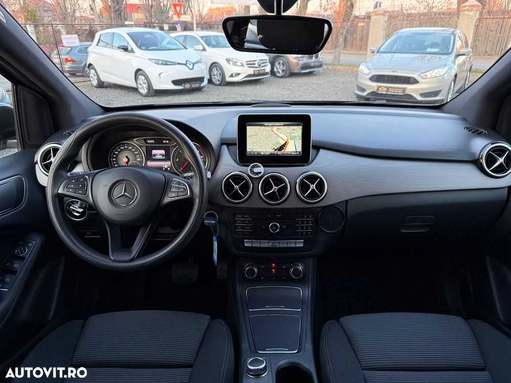 Mercedes-Benz B 180 d 7G-DCT Score! - 14