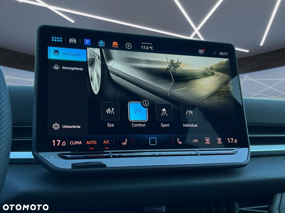 Volkswagen T-Roc 1.5 eTSI R-Line DSG - 23