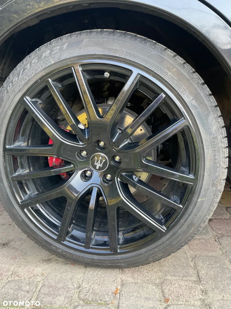 Maserati Levante S Q4 - 9