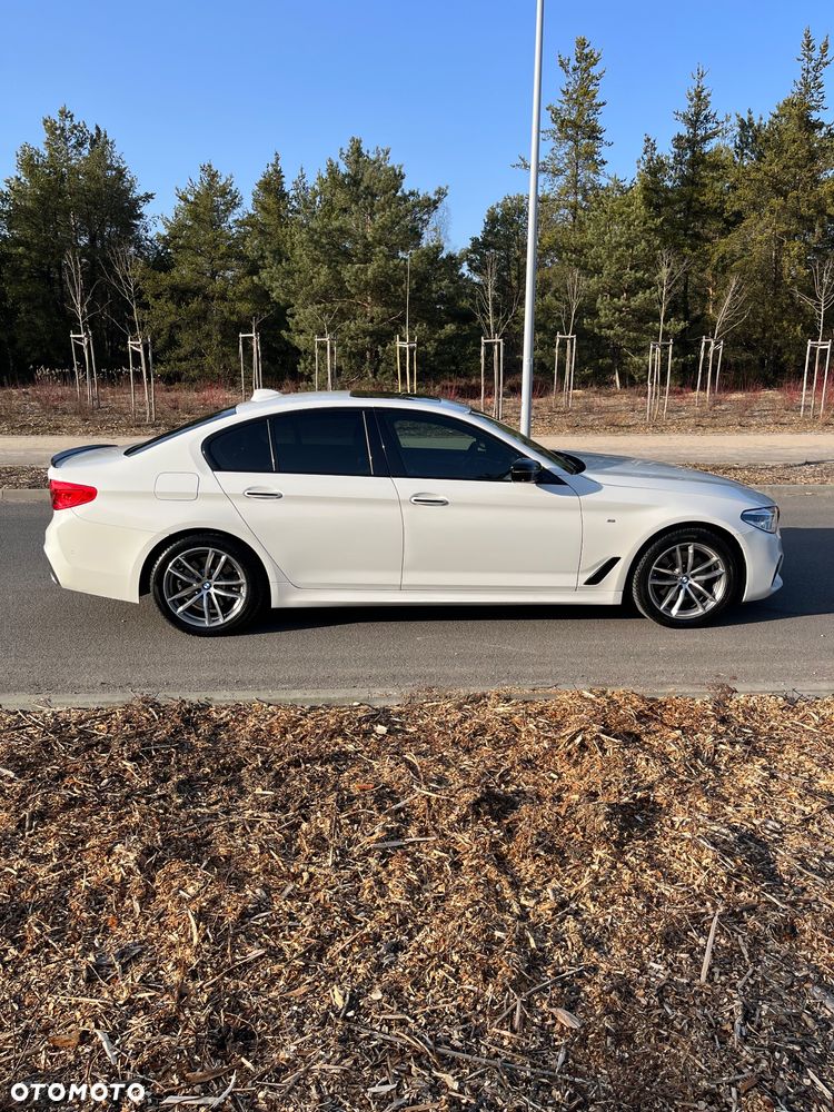 BMW Seria 5 520d M Sport - 7