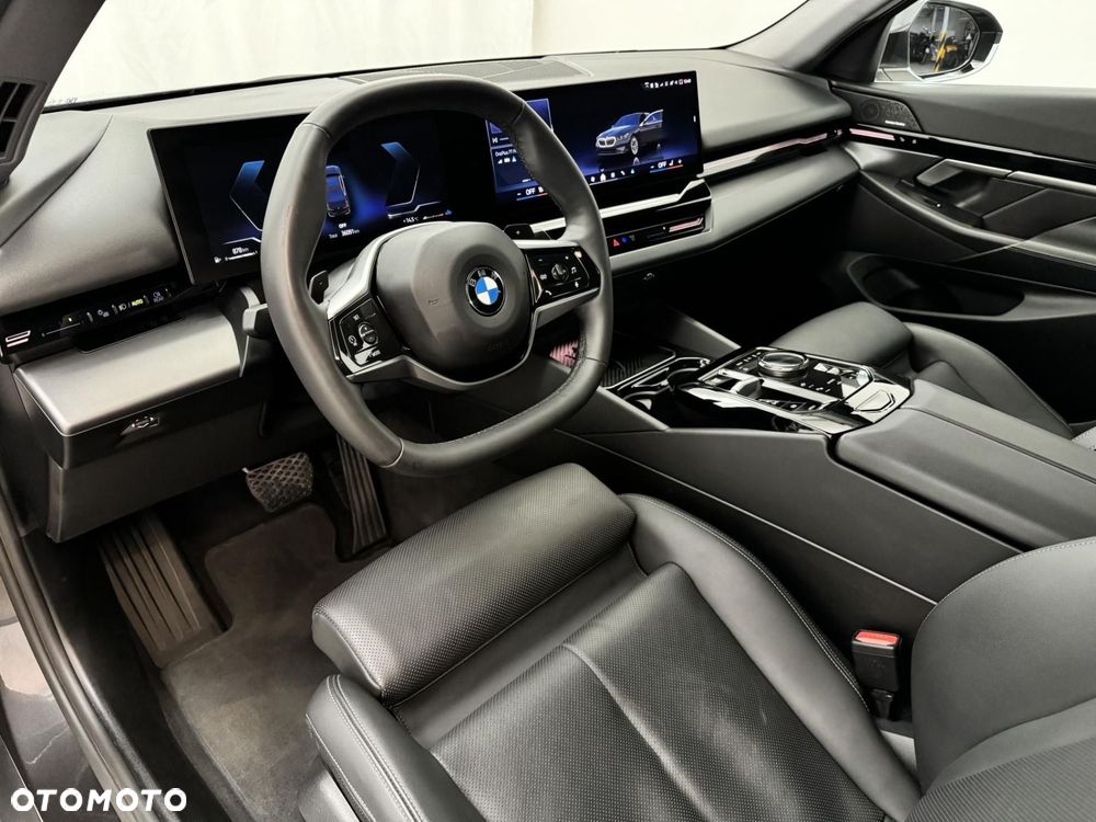 BMW Seria 5 - 14