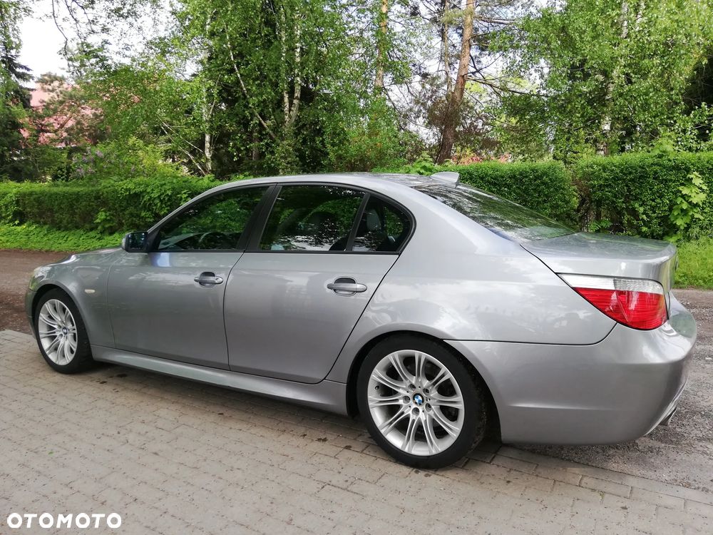 BMW Seria 5 525i - 12