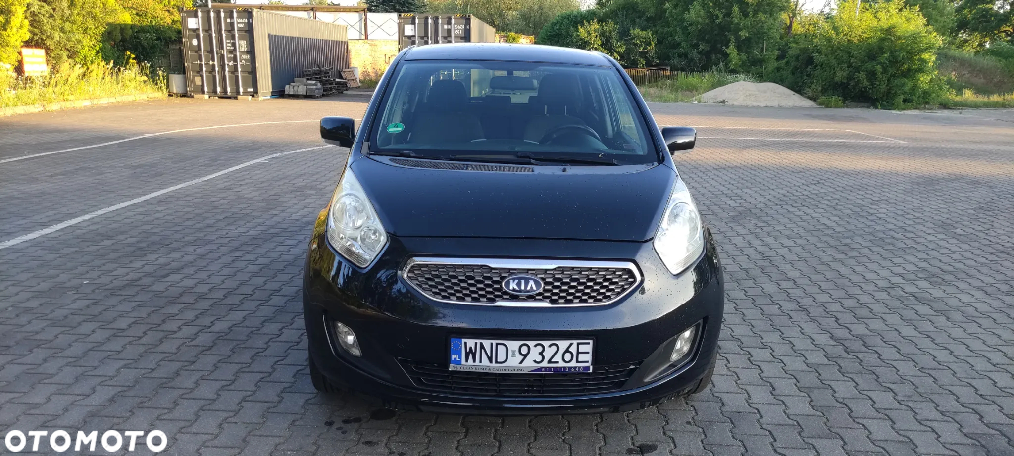Kia Venga 1.6 L - 8