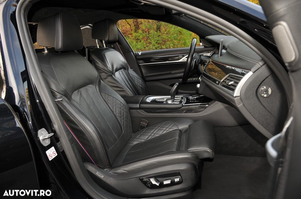 BMW Seria 7 750i xDrive - 5