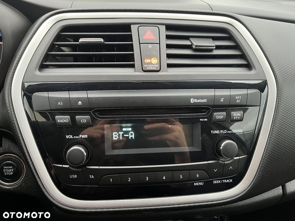 Suzuki SX4 1.6 Premium - 27