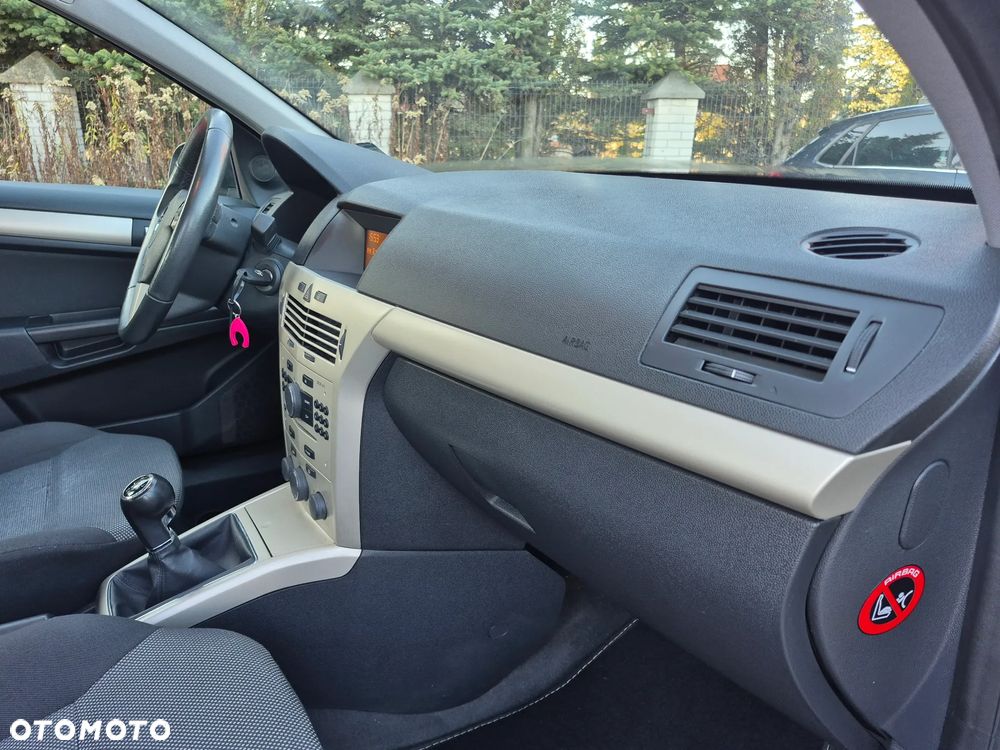 Opel Astra 1.4 Enjoy - 16