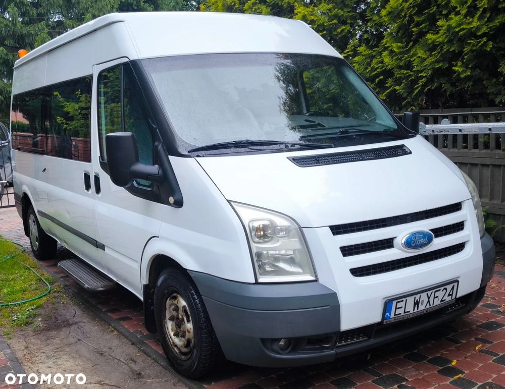 Ford Transit - 1