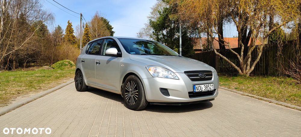 Kia Ceed 1.6 Crdi Comfort + - 13