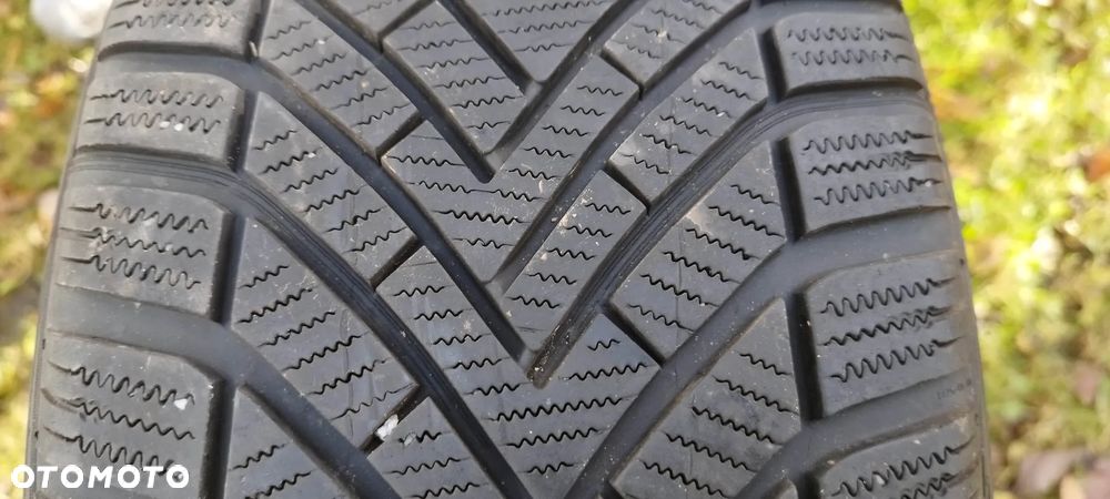 225/55/16 vredestein wintrac