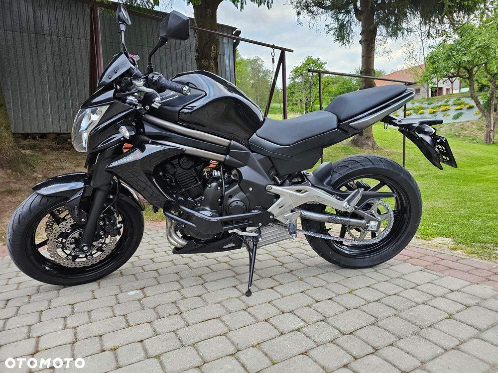 Kawasaki ER - 3