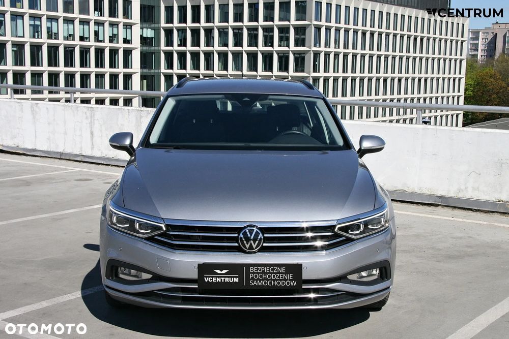 Volkswagen Passat Variant 2.0 TSI Business DSG - 4