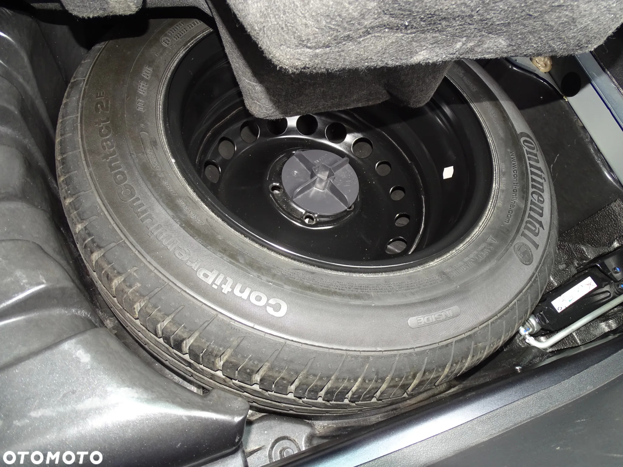 Renault Megane Coupe TCe 130 EDC Bose Edition - 24