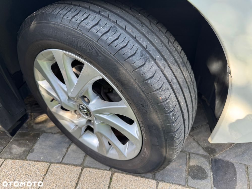 Toyota Corolla 1.6 Comfort - 10