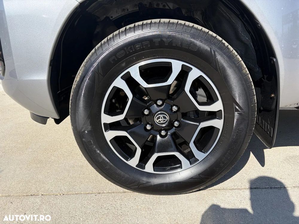 Toyota Hilux 2.4D 150CP 4x4 Double Cab AT Executive - 11