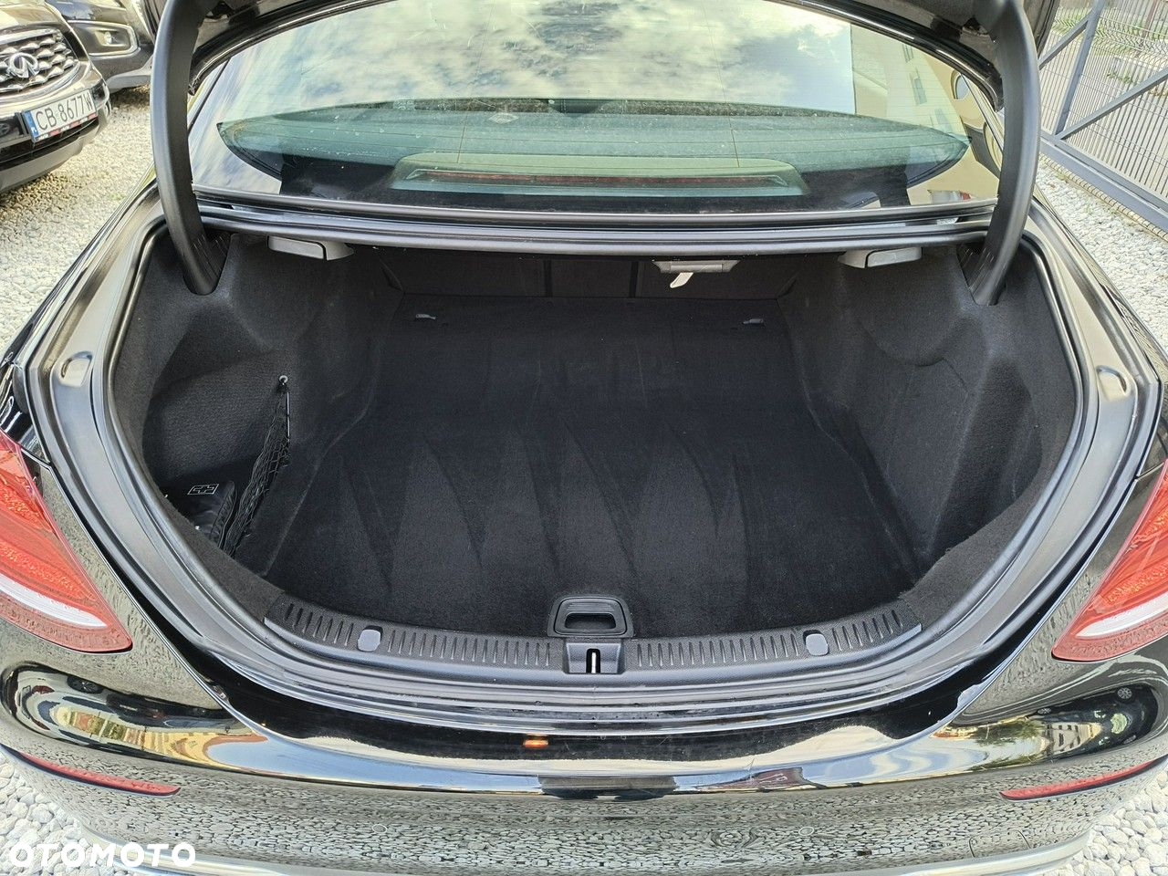 Mercedes-Benz Klasa E 400 4-Matic 9G-TRONIC - 14