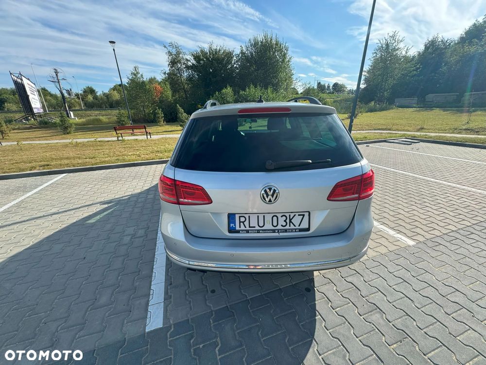 Volkswagen Passat 2.0 TDI Comfortline - 21