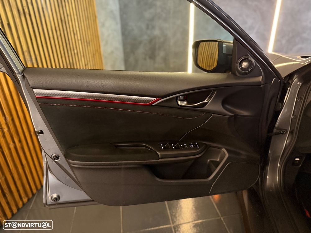 Honda Civic 2.0 VTEC Turbo Type R GT - 18