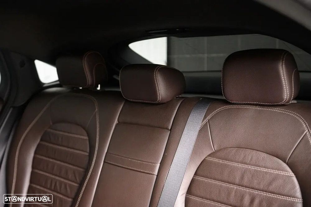 Mercedes-Benz GLC 250 d AMG Line 4-Matic - 32