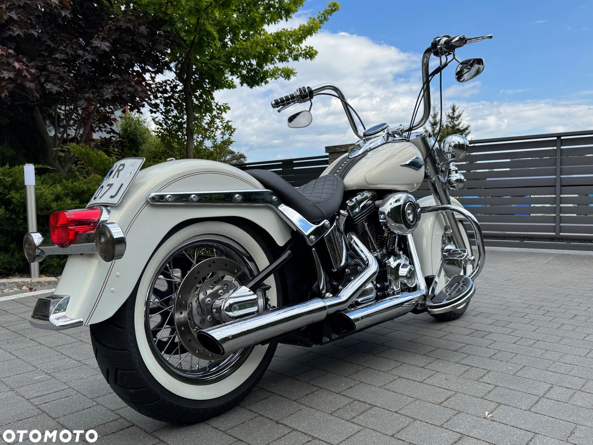 Harley-Davidson Softail Heritage Classic - 1