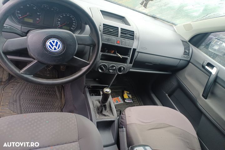 Oglinda stanga electrica E11015858 E11015858 Volkswagen VW Polo 4 9N - 14