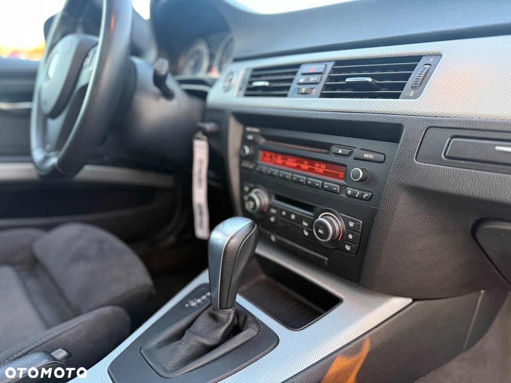 BMW Seria 3 - 19