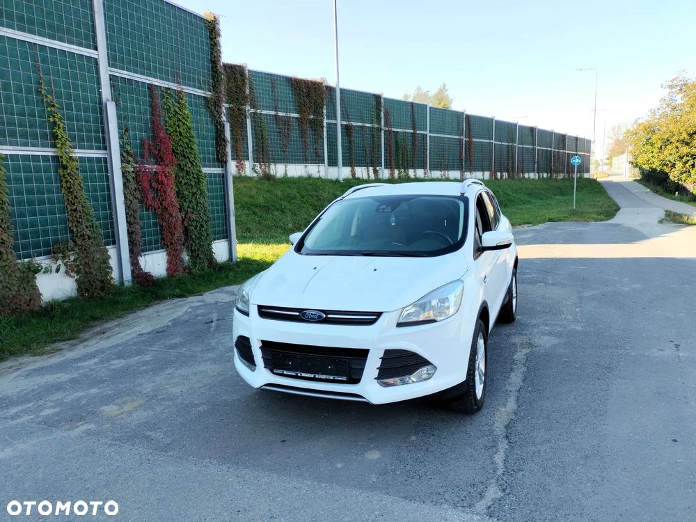 Ford Kuga - 2