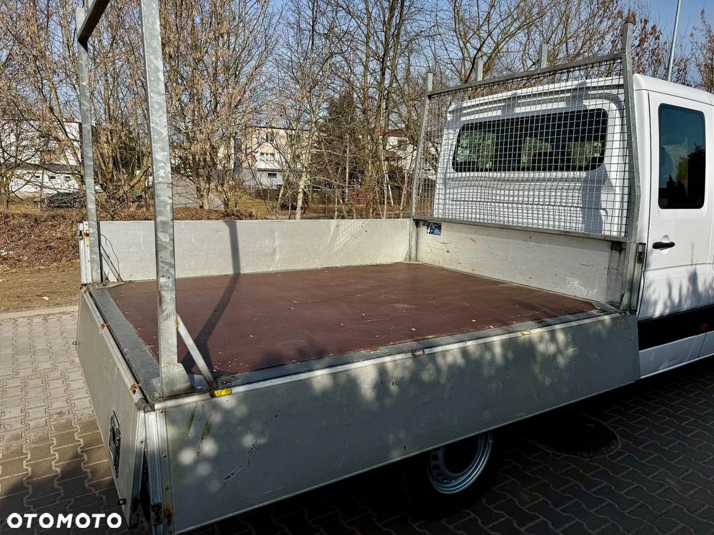 Mercedes-Benz Sprinter - 22