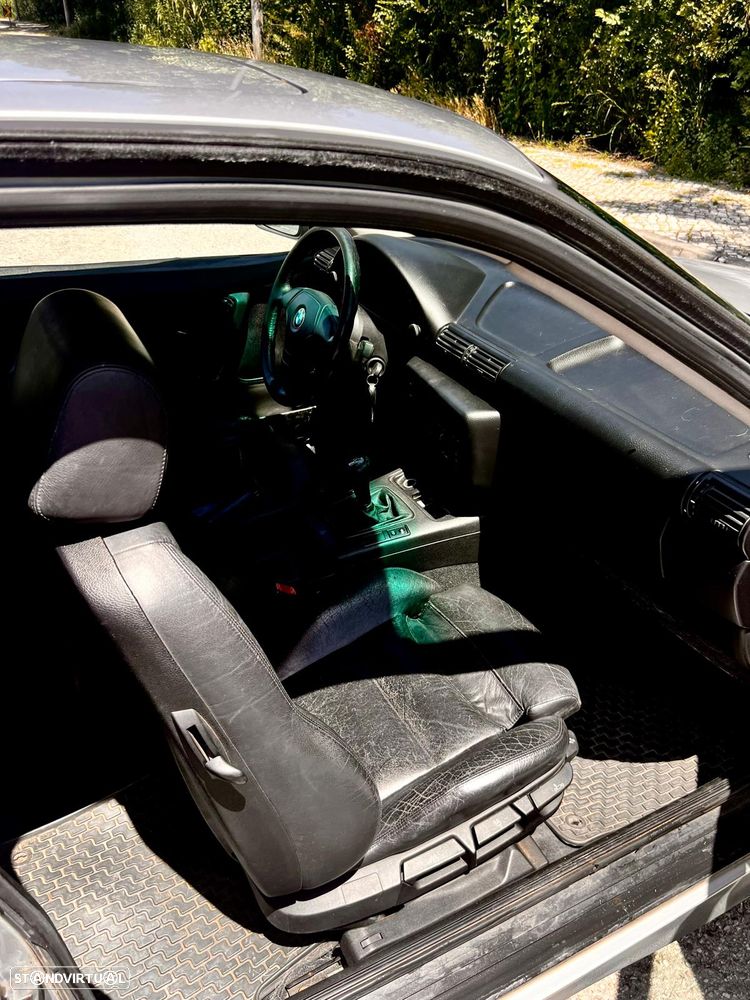 BMW 318 tds Compact - 8