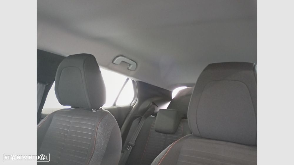 Peugeot 2008 1.2 PureTech Active - 6