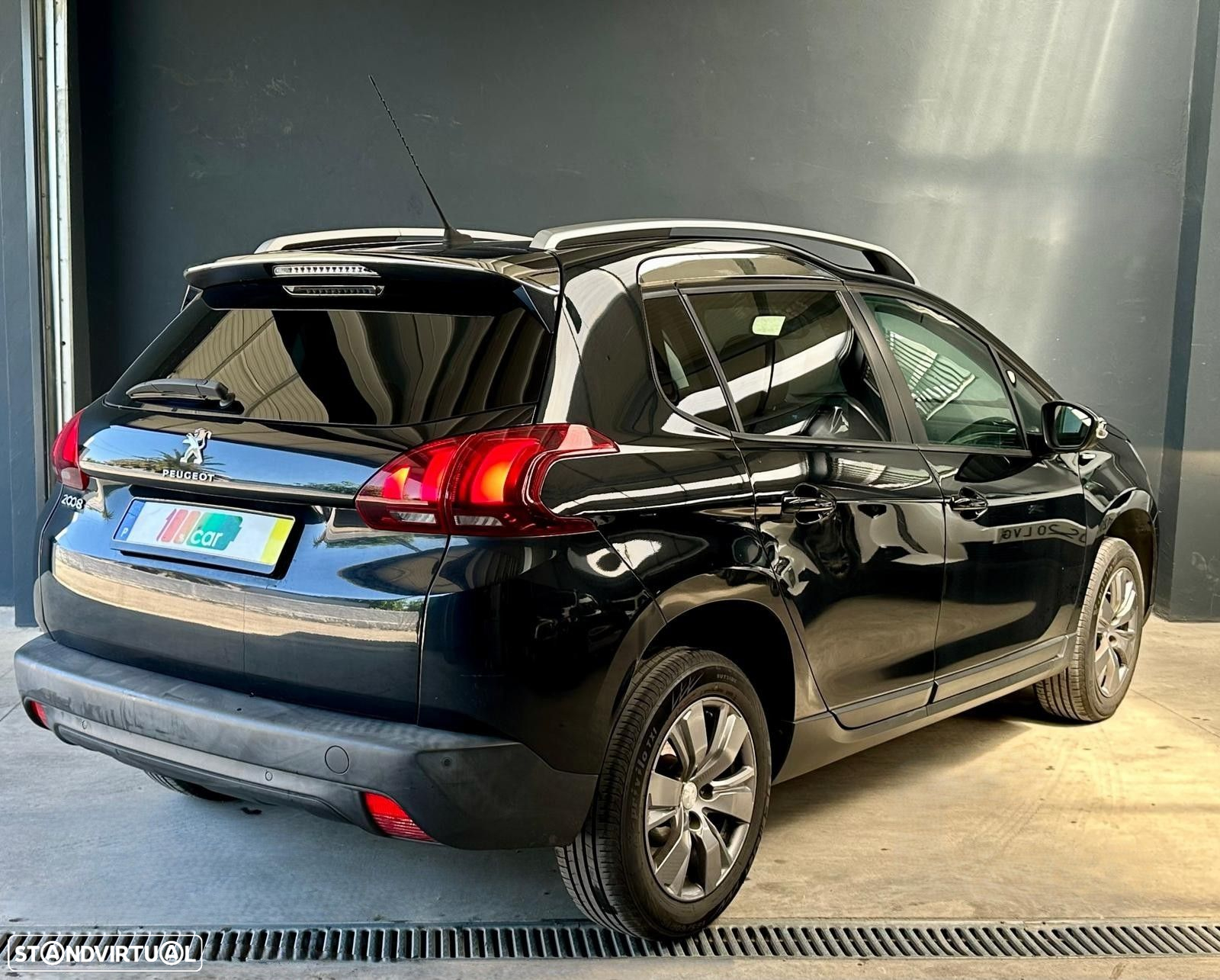 Peugeot 2008 1.2 PureTech Style - 5