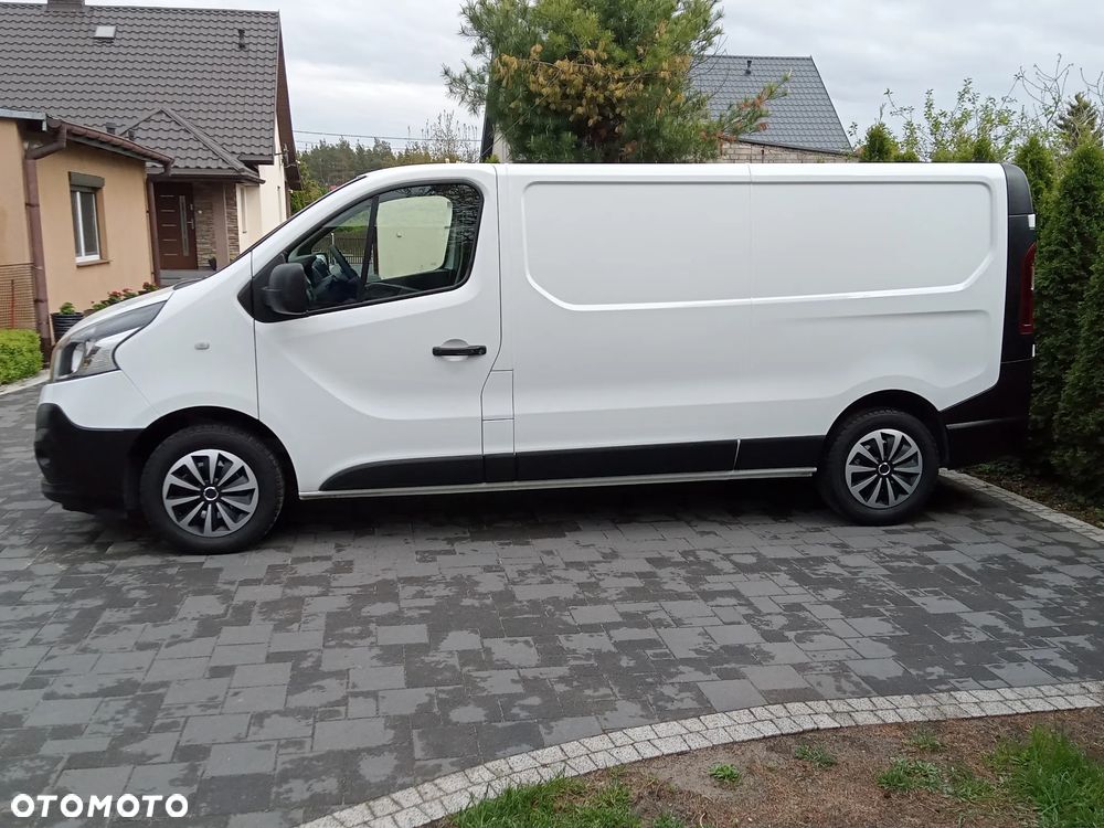 Renault Trafic - 16