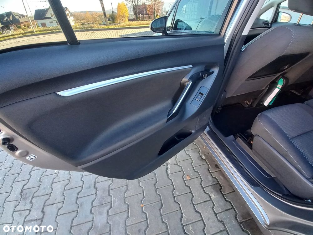 Toyota Verso 1.6 D-4D Active - 22