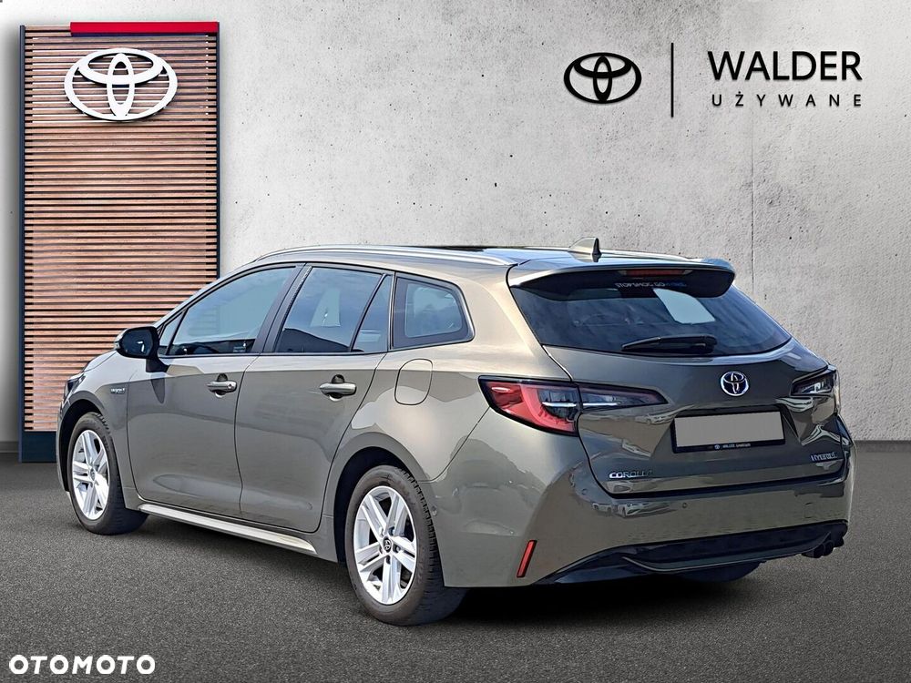 Toyota Corolla 2.0 Hybrid Comfort - 4