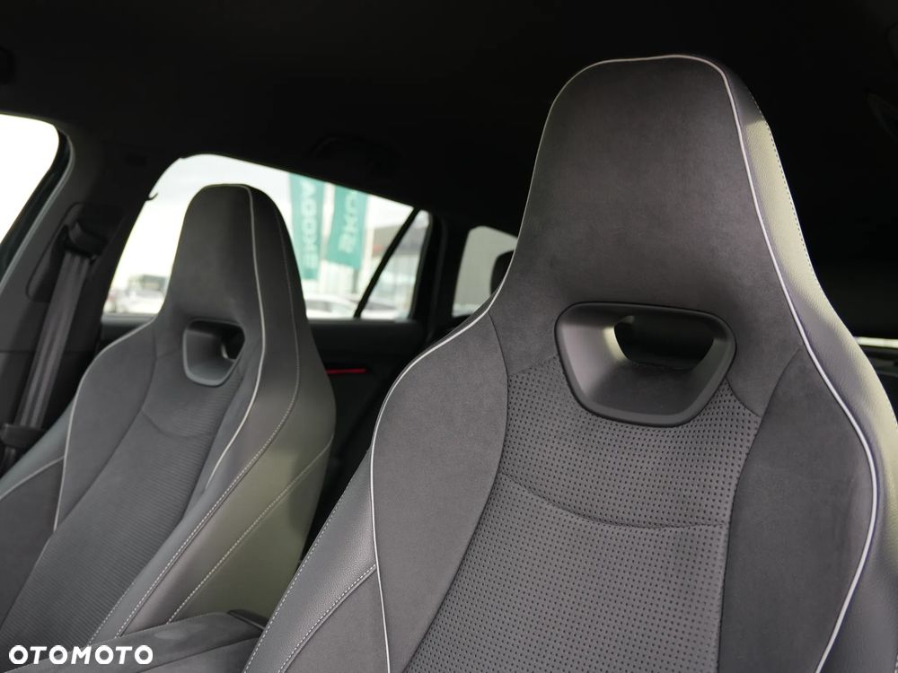 Skoda Superb 2.0 TDI SCR 4x4 Sportline DSG - 27