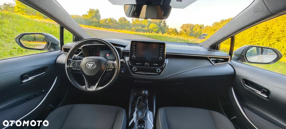 Toyota Corolla 1.8 Hybrid Comfort - 8