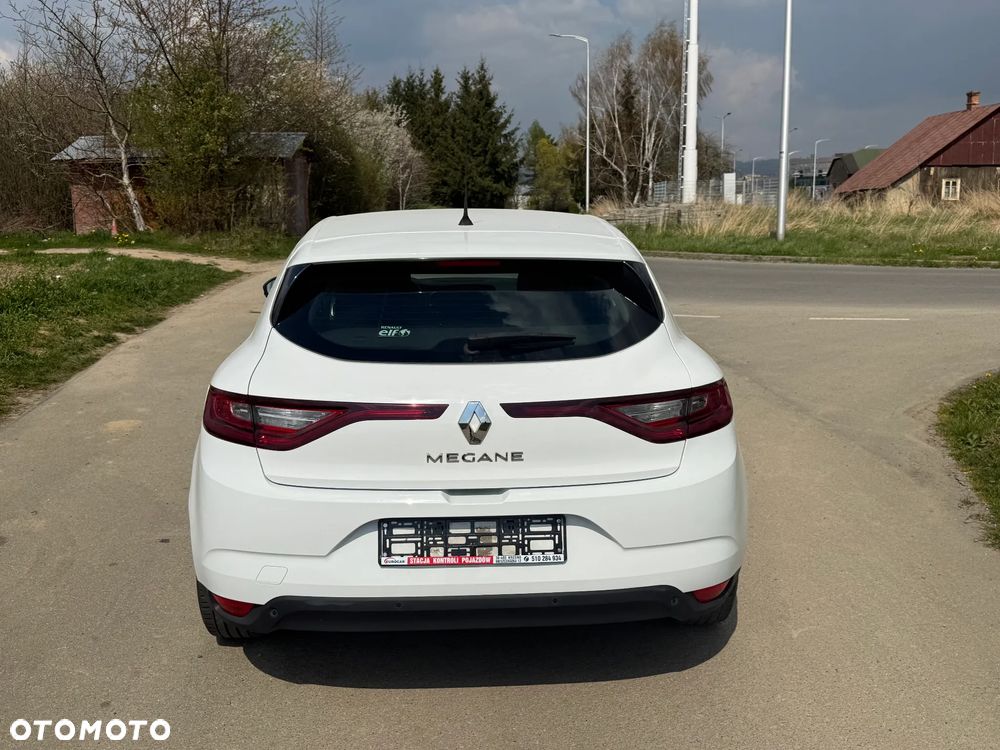 Renault Megane 1.5 Blue dCi Intens - 5
