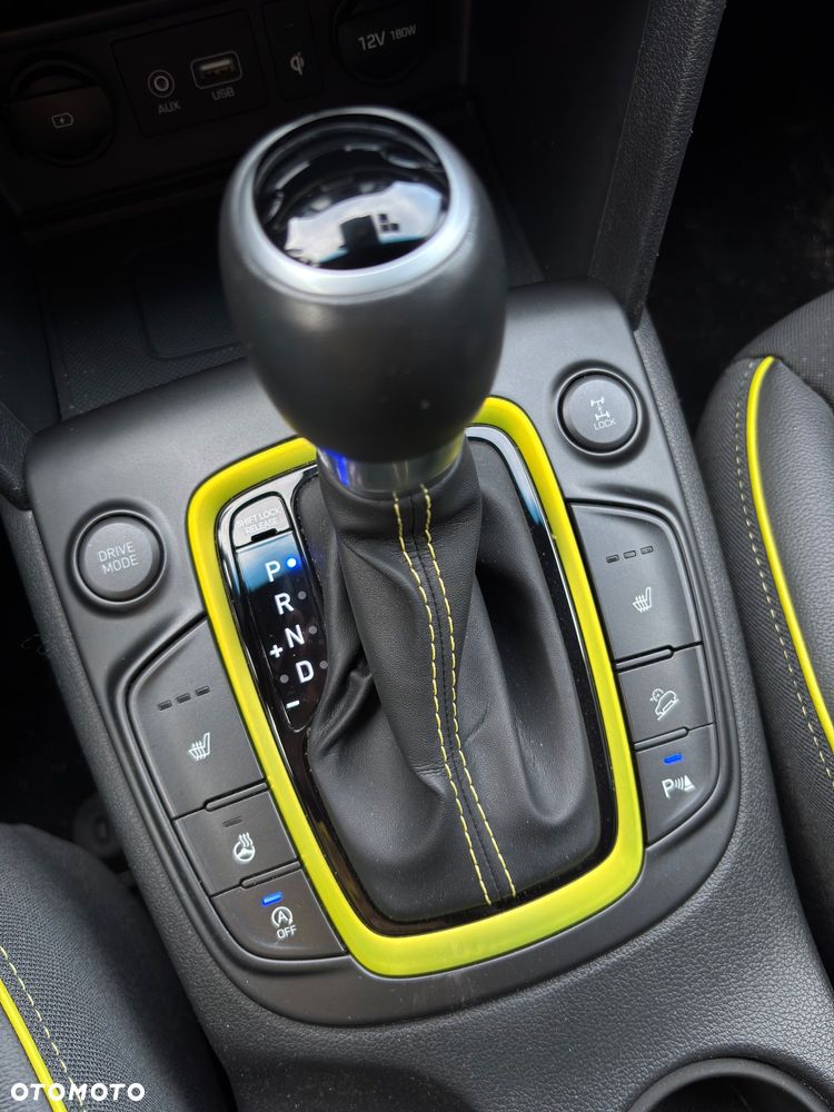 Hyundai Kona 1.6 T-GDI Premium 4WD DCT - 18