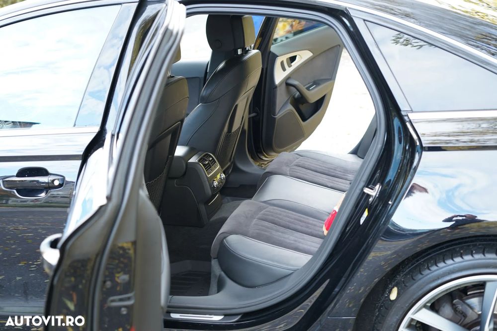 Audi A6 Avant 3.0 TDI quattro S tronic - 18