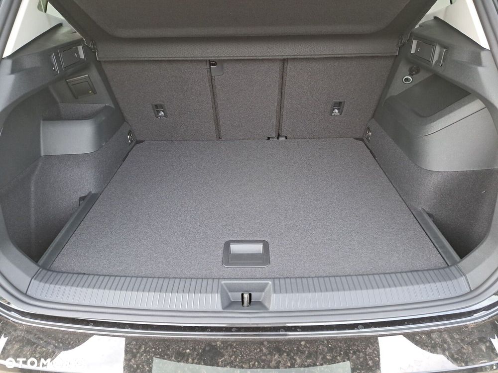 Volkswagen Tiguan - 18