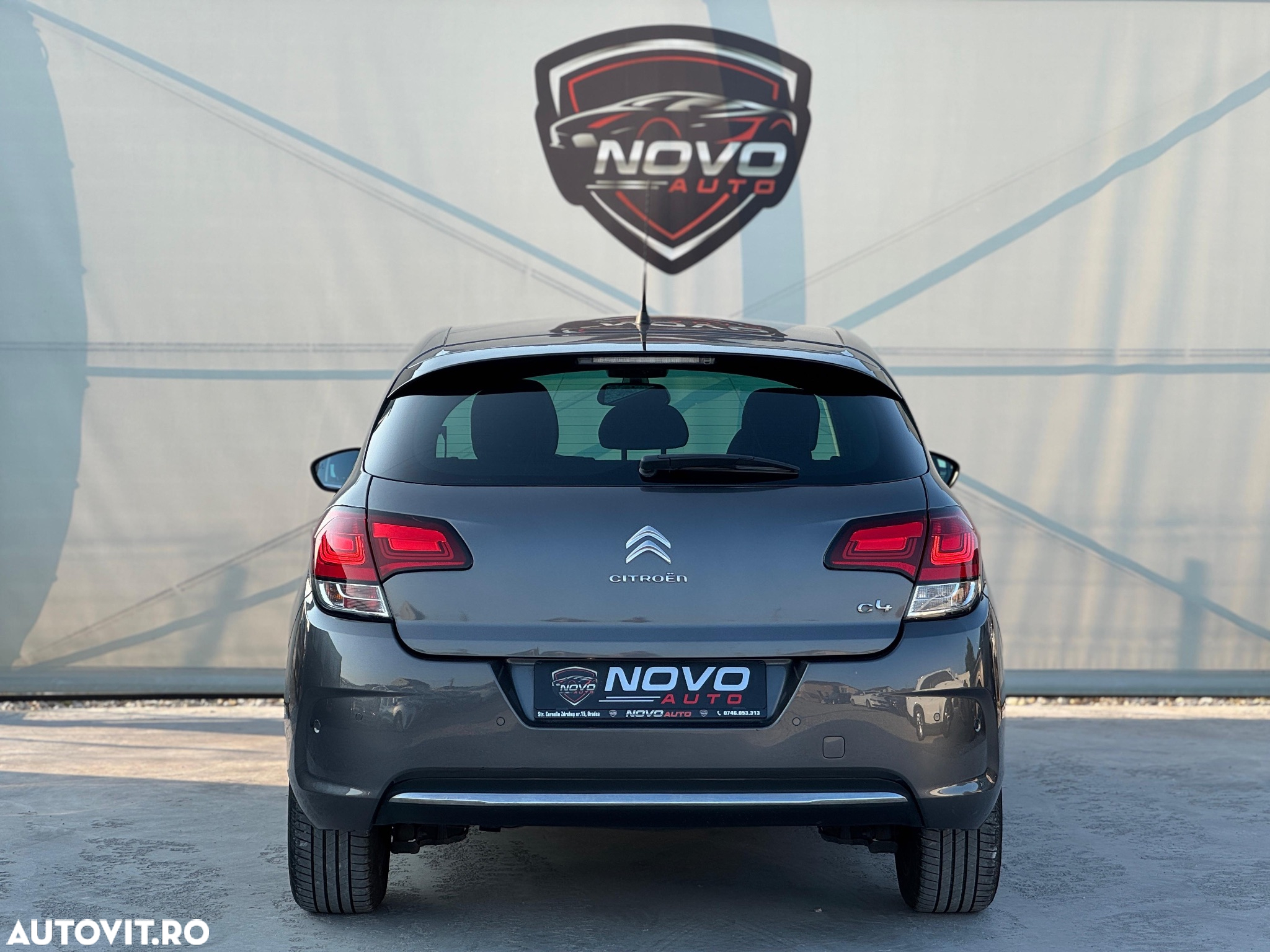 Citroën C4 PureTech 110 Selection - 33