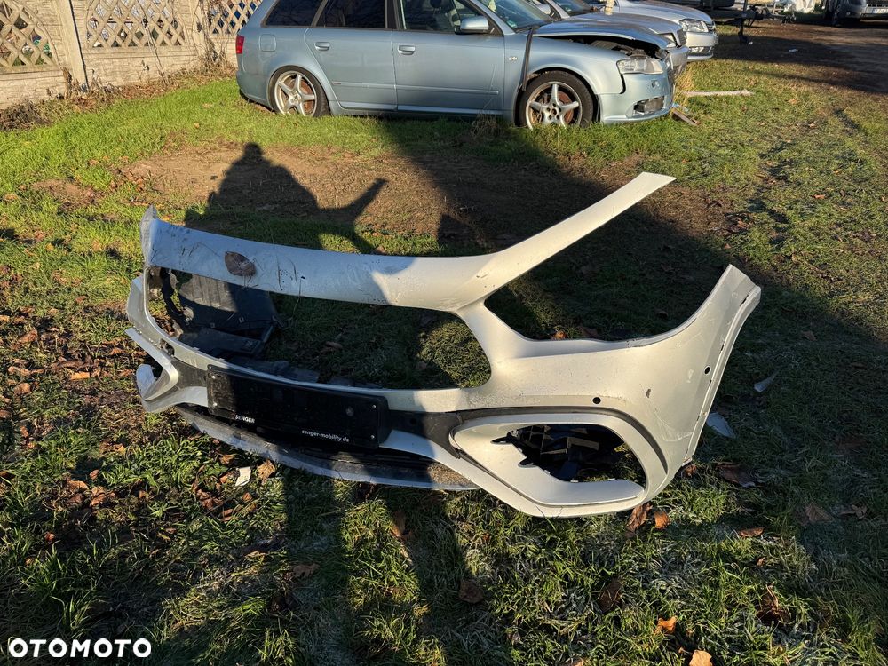 Mercedes-Benz GLA 220 d 4Matic 8G-DCT AMG Line Advanced Plus - 33