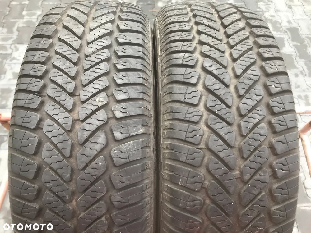 Opony Dębica Wielosezon 185/65R14 7mm Para Do Przyczepki - 1
