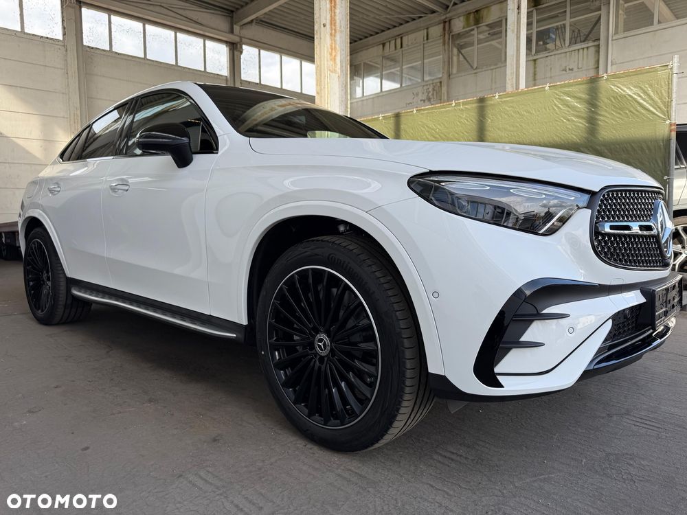 Mercedes-Benz GLC 300 d mHEV 4-Matic AMG Line - 4