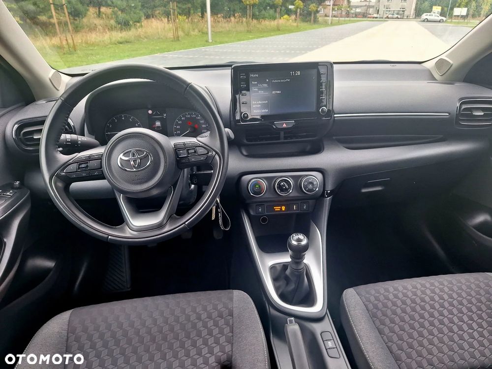 Toyota Yaris 1.5 VVT-i Comfort - 26