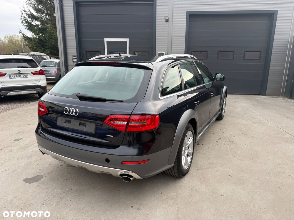 Audi A4 Allroad - 13