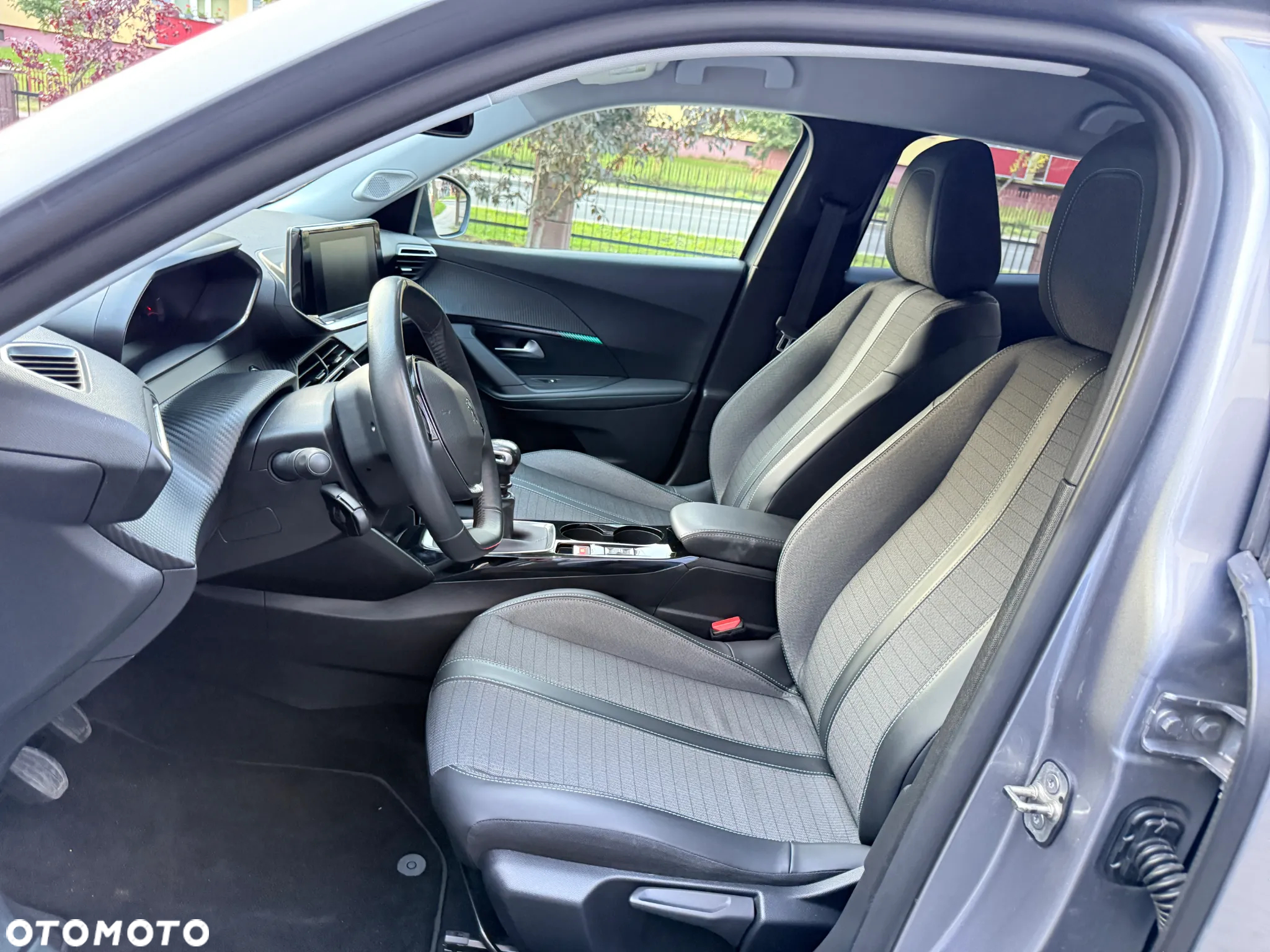 Peugeot 308 1.5 BlueHDi Active Pack Business S&S EAT8 - 30