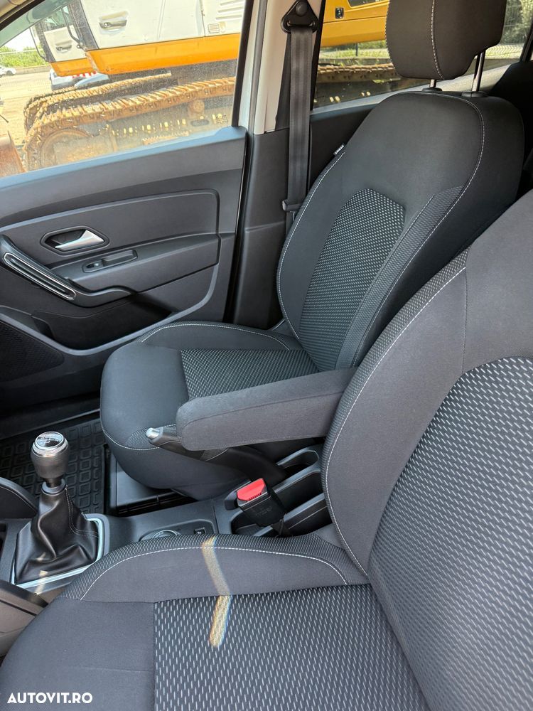 Dacia Duster 1.5 Blue dCi 4WD Prestige jante 16" - 40