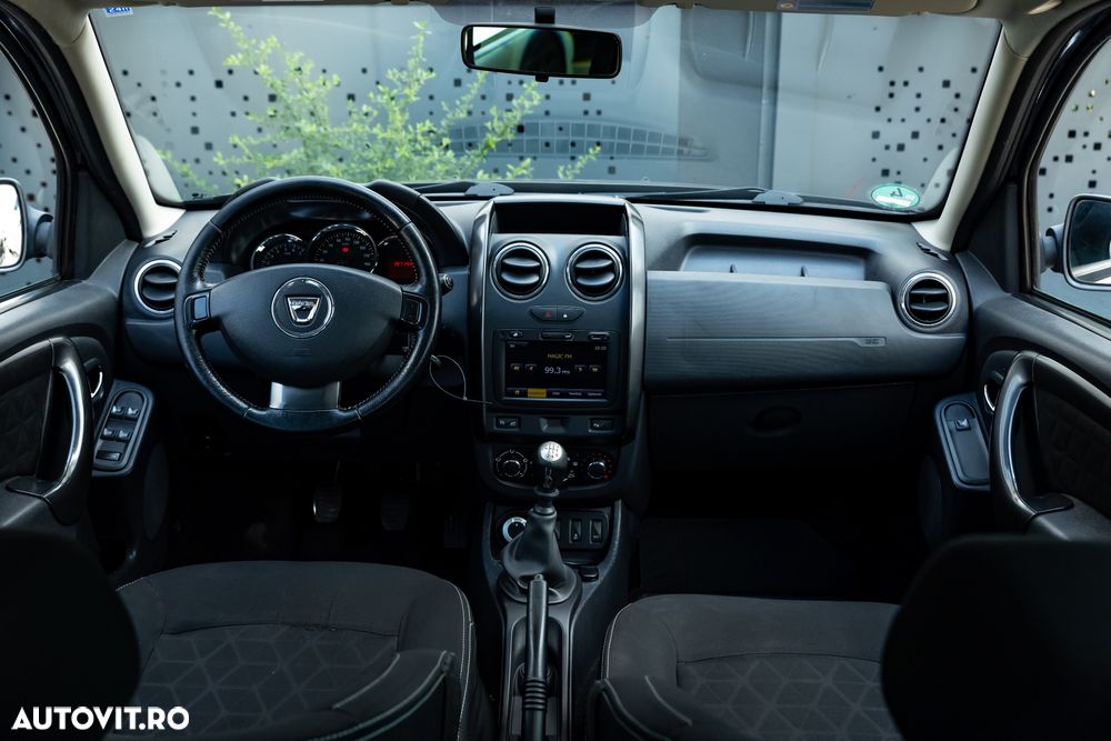 Dacia Duster 1.5 dCi 4x4 Laureate - 14